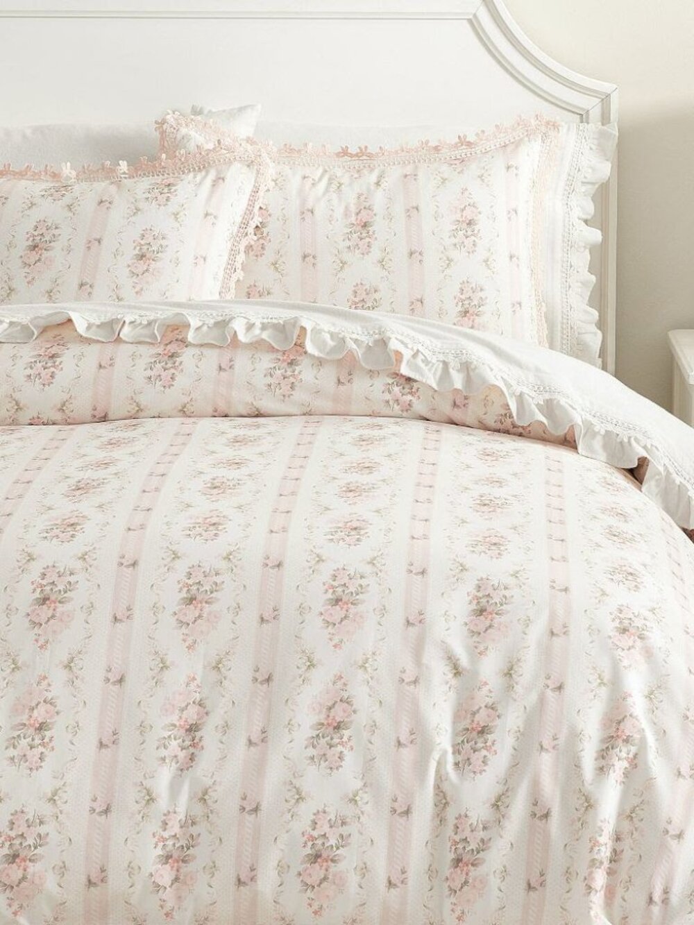 LoveShackFancy Pottery Barn full size bedding set